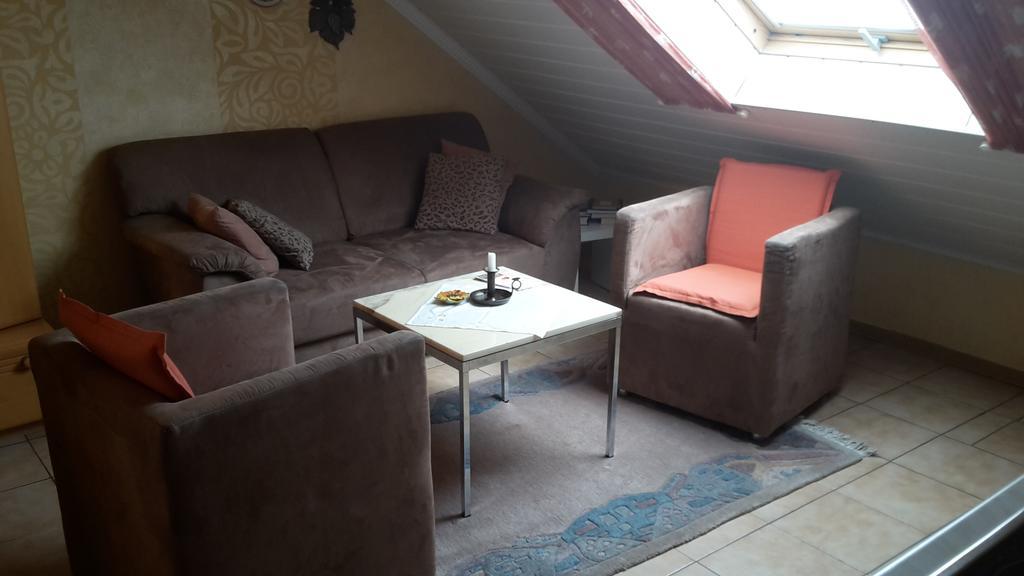 Ferienwohnung M. Lemmermeyer ノイマゲン・ダオン エクステリア 写真